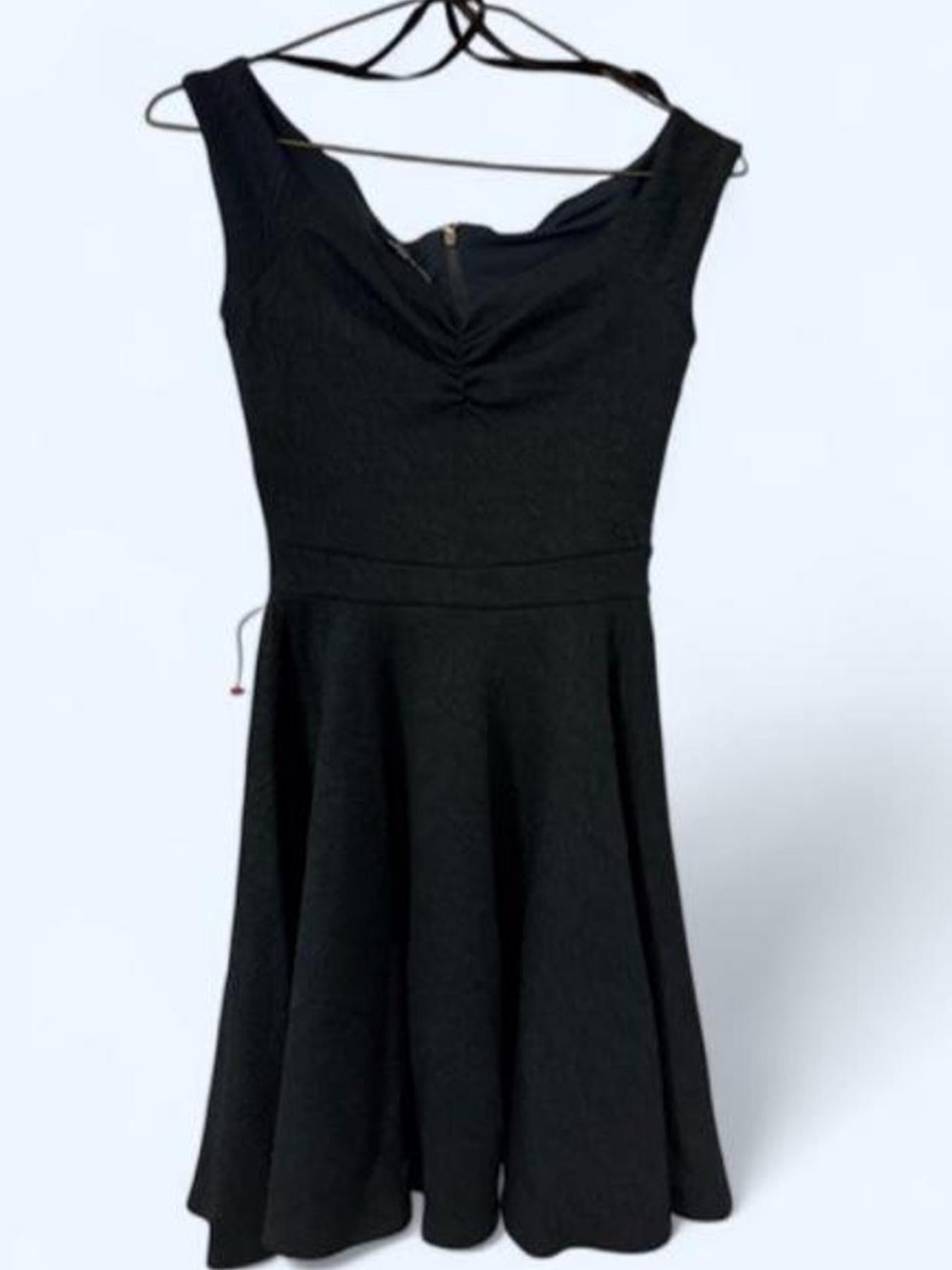 NWT Bebe Bottle Green Sweetheart Neckline Off- Shoulder Mini Dress